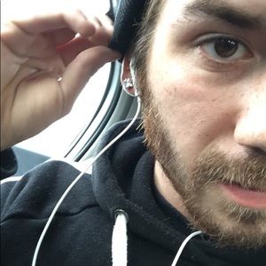 Meet your Posher, Jonathan